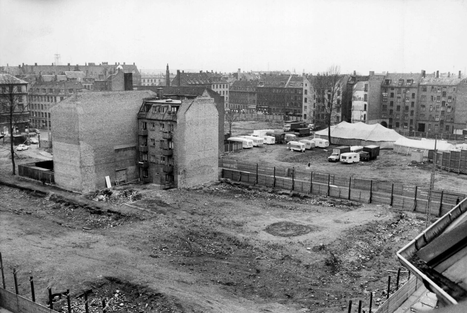 Kvarteret om Blågårdsgade på Nørrebro i København. Mange ejendomme blev revet ned i "Den sorte firkant".
