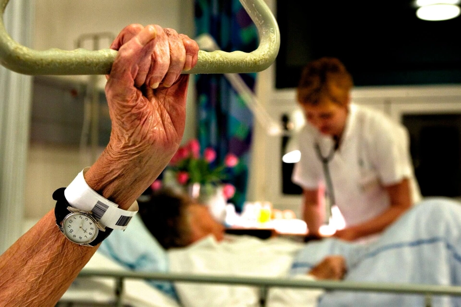 For at sundhedsreformen kan lykkes, peger professor Anne Frølich på to store udfordringer: IT-systemer og kommunikation mellem faggrupper.