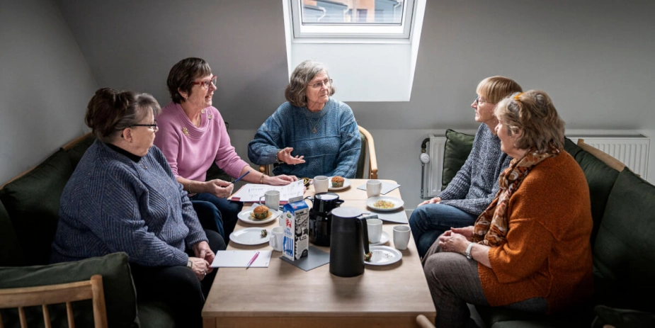 Flere og flere ældre får mulighed for som disse at bo i et seniorbofællesskab.