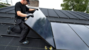 Afskaffelse af bøvlede regler skal få flere solceller på kommunale tage