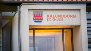 Paradoksalt budget i Kalundborg: Økonomien går så godt, at kommunen hæver skatten