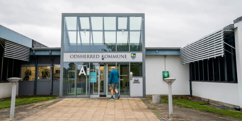 Odsherred Kommune forsøgte at få Sjællandske Nyheder til ikke at videregive oplysninger fra Styrelsen for Patientsikkerhed i sag om dødsfald på Lynghuset i Højby.