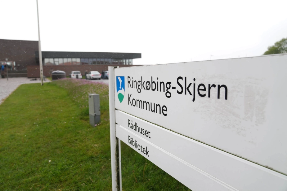 Tilbage i oktober 2024 godkendte byrådet i Ringkøbing-Skern biogasprojektet, men grundet planforhold og inhabilitet blev lokalplanen ophævet af Planklagenævnet.