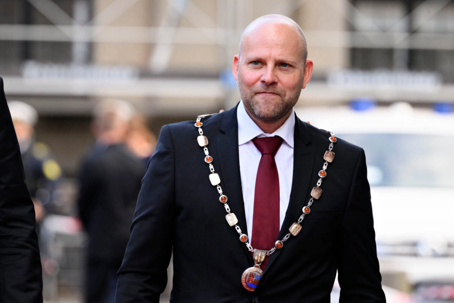 Borgmesterkæderne er lige så forskellige som kommunernes udfordringer. Derfor ønsker borgmester Mikael Smed (S), at der er behov for, at flere forskellige typer af fagfolk og praktikere er med til at se på kommunernes forskellige udfordringer, når et kommissorium skal udarbejdes og analyserne skal udføres.