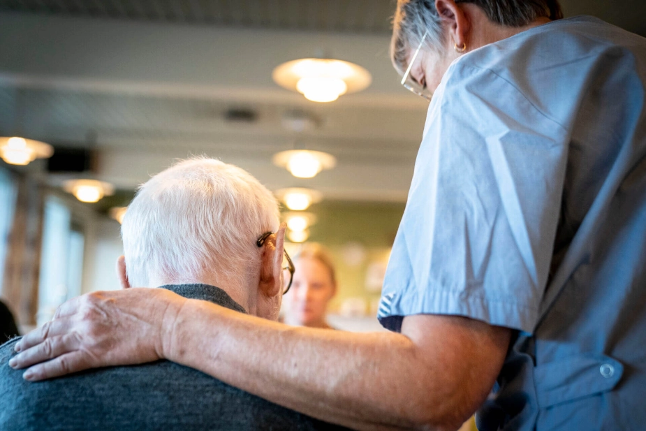 Næstformand peger på, at demenskoordinatorer oplever, at de ikke altid kan yde den omsorg, som de gerne vil.