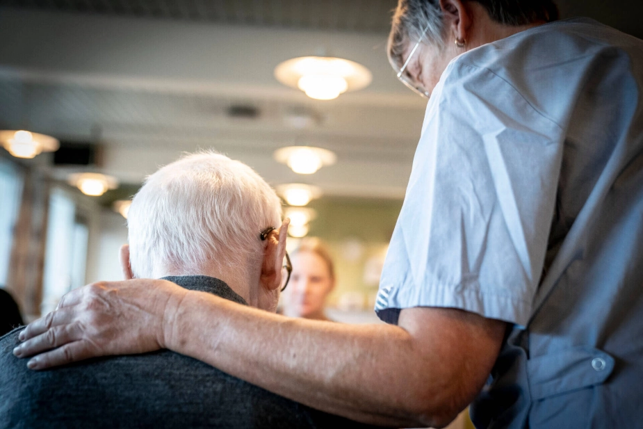 Kommunerne arbejder på højtryk for at blive klar til den nye Ældrelov, der træder i kraft 1. juli.