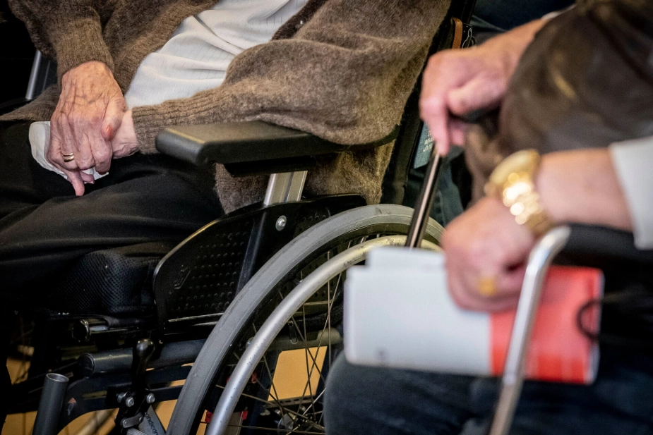 Behovet for flere offentligt ansatte vil opstå meget hurtigt, siger professor Torben M. Andersen.