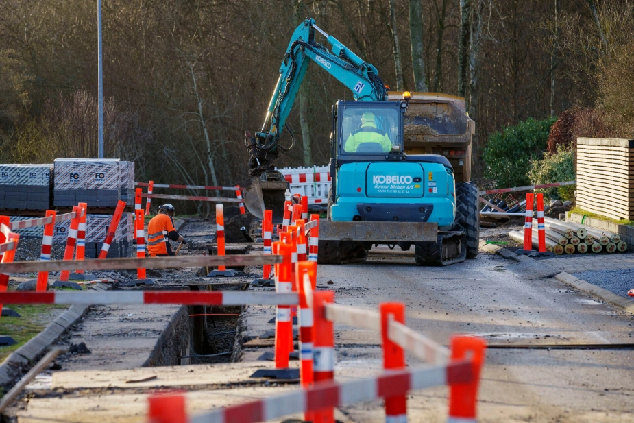 Det ufærdige gravearbejde fra fjernvarmeprojektet i Odsherred endte med at koste kommunen et tocifret millionbeløb, da rekonstruktion i Odsherred Varme kun dækkede en fjerdedel af kommunens krav.