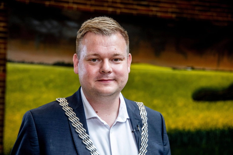 Borgmester Simon Hansen og et flertal af byrådet valgte at omkonstituere sig sidste år.