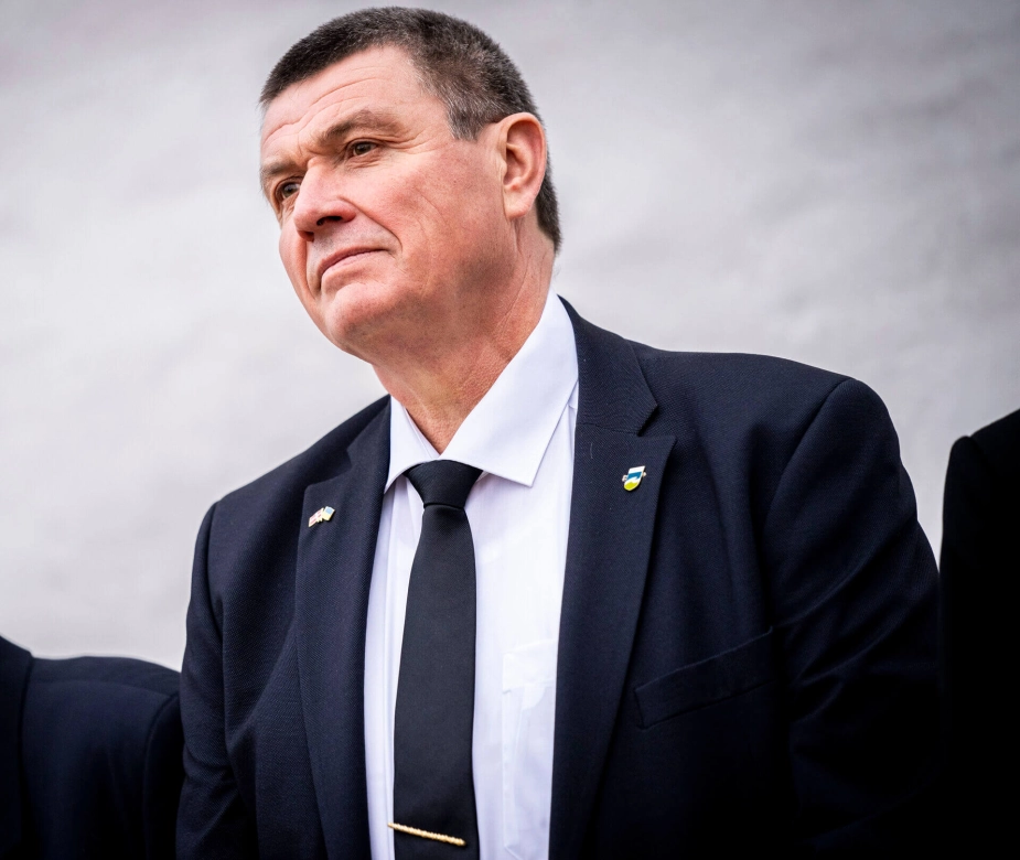 Flere har efterspurgt svar fra borgmester Bent Hansen (V) i sagen.