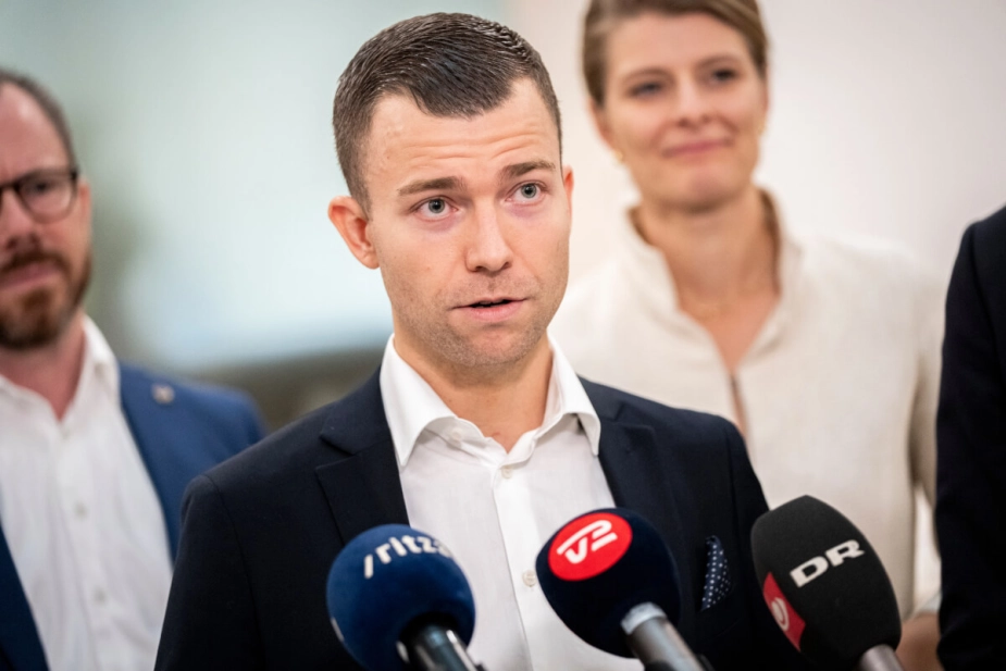 Beskæftigelsesordfører Nick Zimmermann (DF) har efterspurgt, hvor mange ansatte i staten, der tjener over én mio. kr. Det svarer finansminister Nicolai Wammen (S) nu på i et folketingssvar.