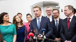 Regeringen udelukkede større administrative besparelser i staten ved finanslovsforhandling