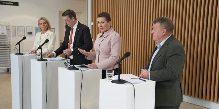 Regeringen præsenterede i tirsdags den længe ventede ældrereform. Men ifølge tre ældredirektører, som NB-Ældre har talt med, mangler der stadig svar på mange spørgsmål.