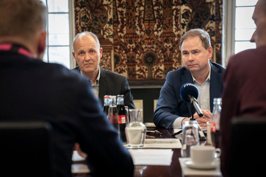 KL og reeringen er nu enige om en stor afbureaukratiseringspakke med 58 forslag, som skal reducere det bureaurakti, som kommunerne bliver pålagt af staten.