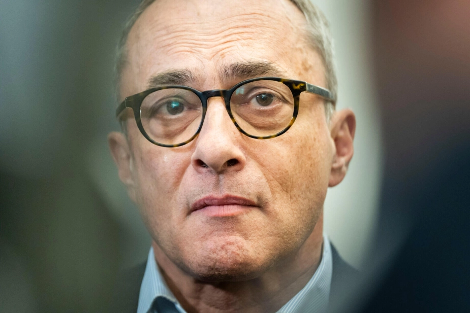 Michael Ziegler (K) har været borgmester i Høje-Taastrup gennem næsten to årtier. Nu er han atter sygemeldt med akut leukæmi.