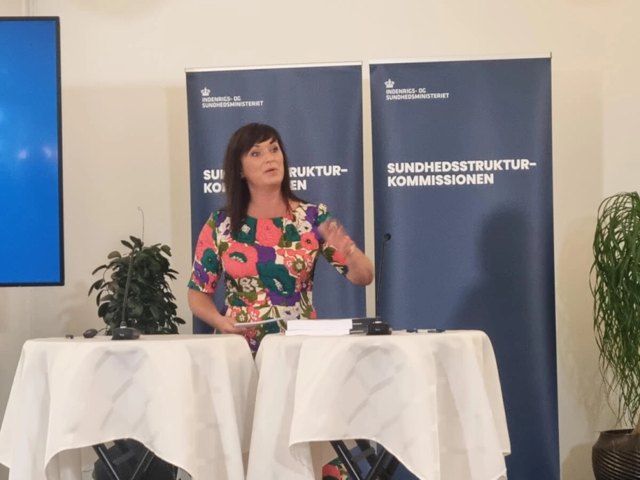 Sophie Løhde, indenrigs- og sundhedsminister, vil frede blandt andet plejehjemmene i kommunerne, sagde hun til pressemødet, hvor Sundhedsstrukturkommissionen fremlagde sine anbefalinger.