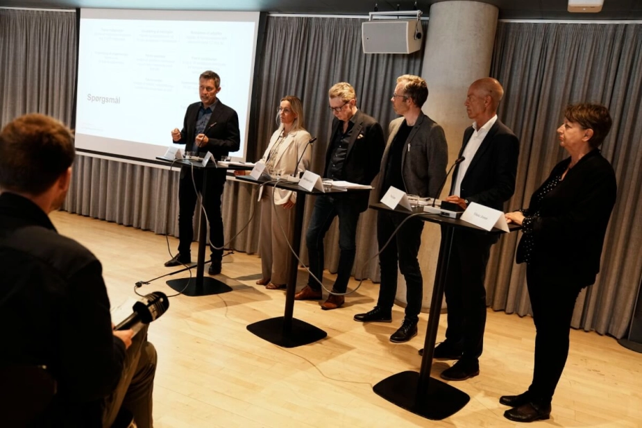 Mandag offentliggjorde ekspertgruppen for fremtidens beskæftigelsesindsats sine anbefalinger på Den Sorte Diamant i København.