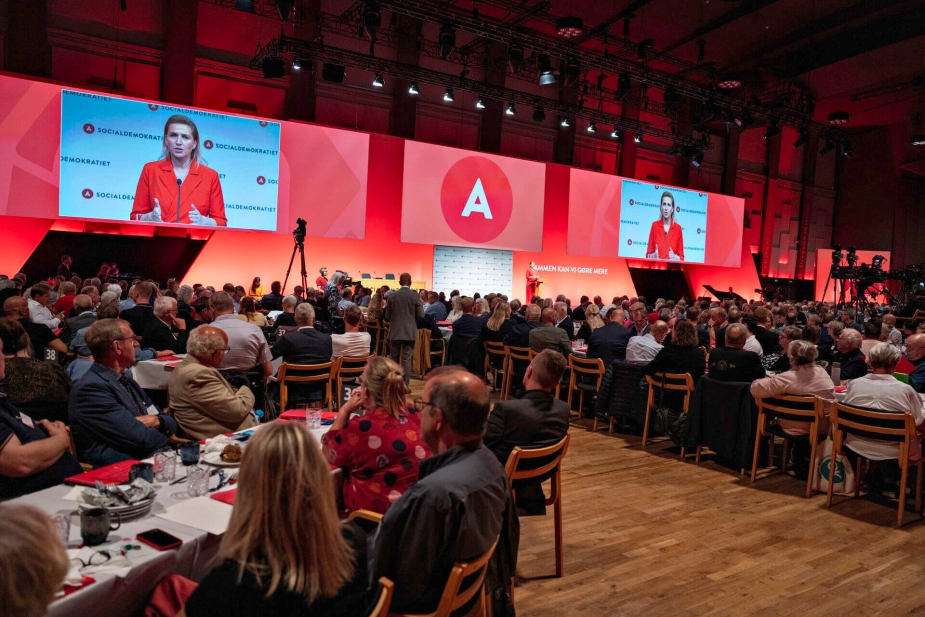Mette Frederiksen kan glæde sig over, at Socialdemokratiet uden konkurrence er landets største borgmesterparti. Men det giver til gengæld partiet en svær udfordring i den kommende diskussion om en reform af den kommunale udligning, skriver chefredaktør Arne Ullum i denne analyse.