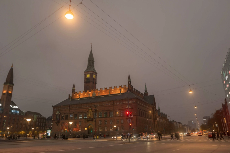 Københavns Kommunes foreløbige tal viser, at kommunen står til at overskride den tekniske anlægsramme med 500 millioner kroner i 2024.