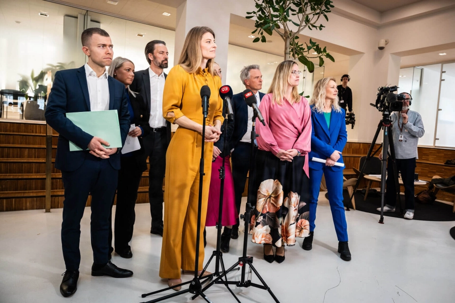 Aftalepartierne bag beskæftigelsesreformen ved præsentationen sidste år med beskæftigelsesminister Ane Halsboe-Jørgensen (S) i spidsen. Ifølge flere kilder, NB-Beskæftigelse har talt med, bliver det planlagte fritvalgsforsøg ikke klar til opstart ved årsskiftet som oprindeligt aftalt.