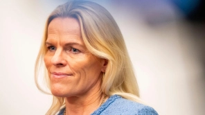 Ældreminister: Åbn dørene for sygeplejersker i ældreplejen
