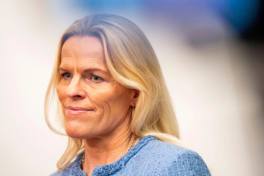 Det er fortsat regeringens ambition at sikre et helhedsorienteret og meningsfuldt tilsyn, lyder det i et skriftligt svar fra Ældreministeriet.