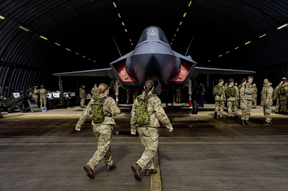Alle danske kampfly har i dag base på Skrydstrup Flyvestation, men i krigstid skal det være muligt at sprede dem ud.