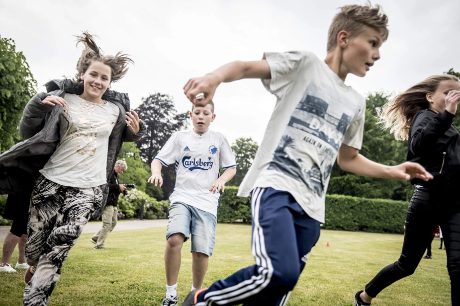 Færre elever kommer på lejrskole viser DSB-rejsetal, men det bør ikke være sådan ifølge SF.