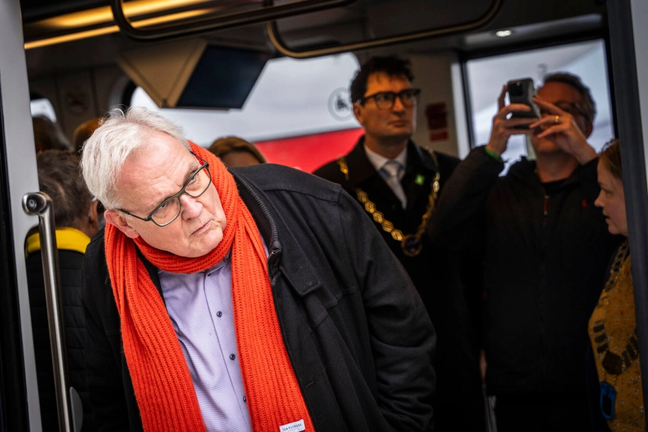 Steen Christiansen (S) kiggede til højre og kastede S-mandaterne ind bag De Konservatives spidskandidat, da SF insisterede på at tage borgmesterposten i Albertslund.