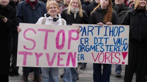 Borgere i Middelfart demonstrerer igen mod partihop