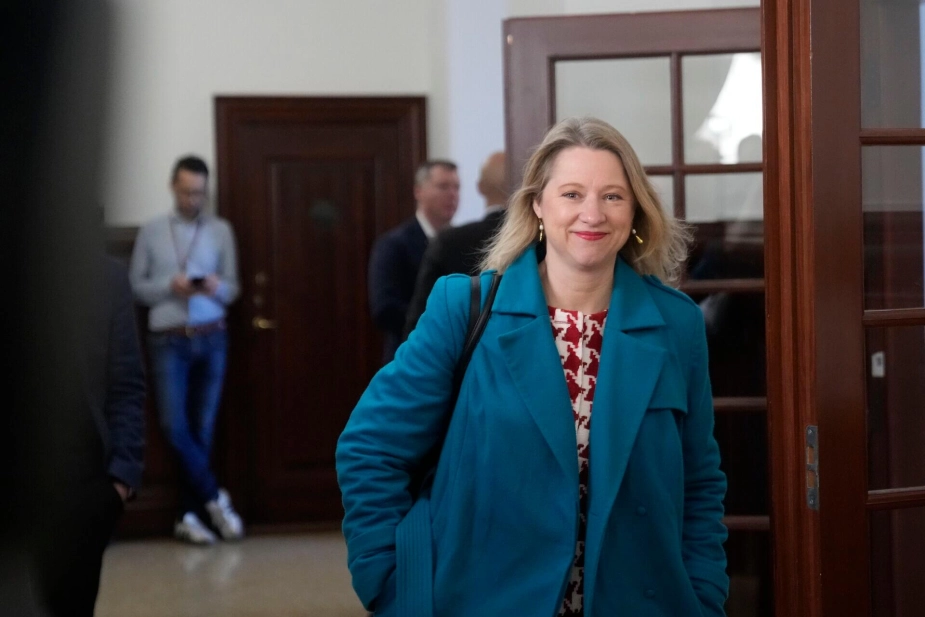 "Jeg er fuldt opmærksom på behovet for en videreførelse i 2026, og jeg arbejder på en løsning," siger ministeren.