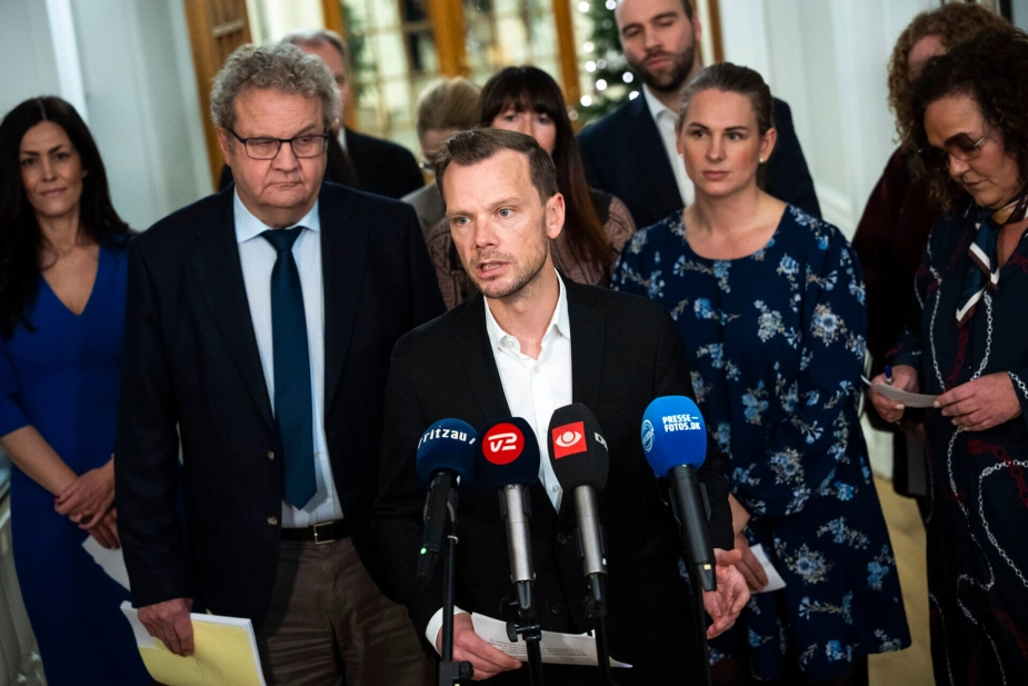 Et bredt flertal i Folketinget øger nu indsatsen mod velfærdskriminalitet.