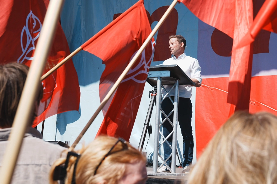Andreas Keil, der er fagborgmester i København, talte på vegne af Socialdemokratiet i stedet for Peter Hummelgaard til 1. maj i Fælledparken.