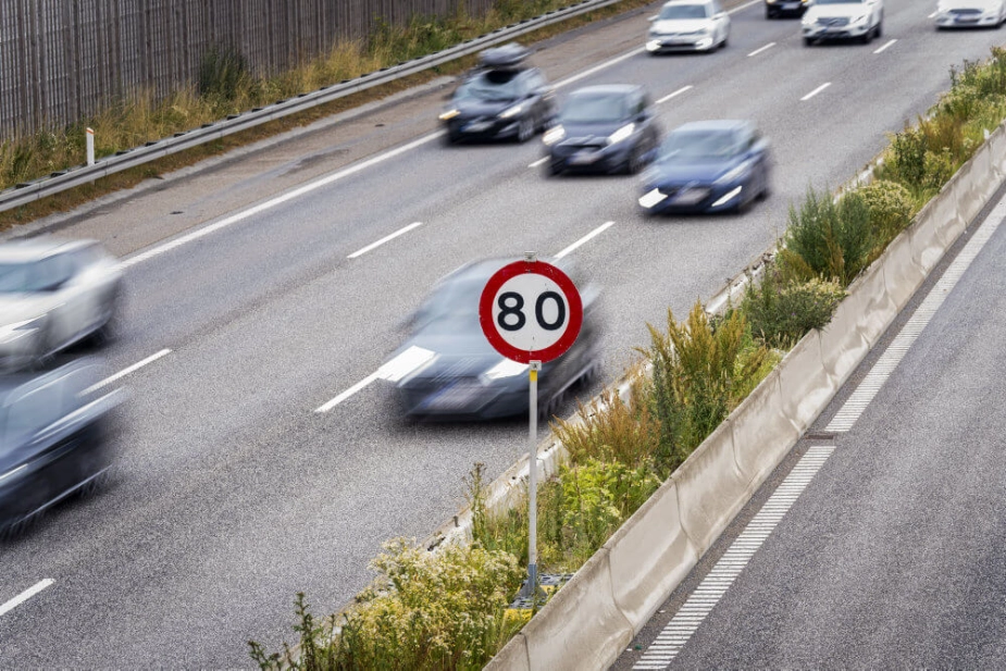 Man kan få befordringsfradrag, når man har mere end 12 kilometer til arbejde. Man skal pendle mere end 24 kilometer om dagen – tur/retur.
