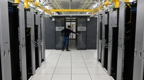 Danmark lokker datacentre til men nu skal nye bagerst i elkøen