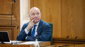 Søren Gade venter i spænding på at få 1176 svar fra miljøministeren
