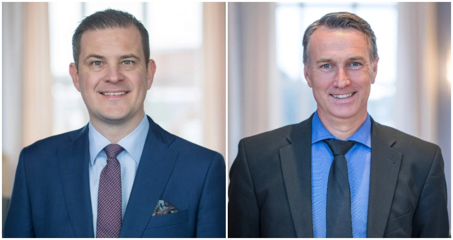 Rune Kristensen (tv.) og en samlet blå blok vil udfordre Næstveds mangeårige socialdemokratiske borgmester, Carsten Rasmussen (th.).