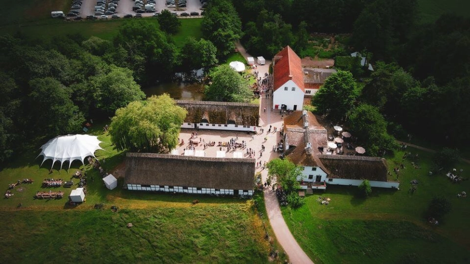 Esrum Kloster Ølfestival 2025 er aflyst grundet krav om habitatvurdering fra Gribskov Kommune. (arkivfoto)