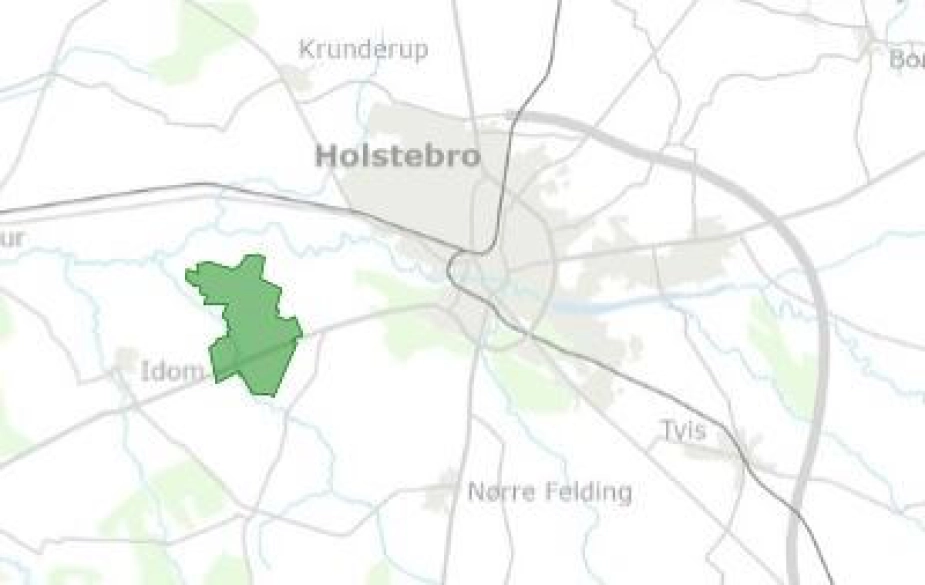 Holstebro Kommune arbejdede allerede med idéen om at etablere grøn brintproduktion ved Idomlund, før regeringen i 2023 introducerede konceptet om statsligt udpegede energiparker. Arealet strækker sig over ca. 430 hektar.