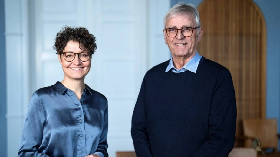 Kolding-borgmester Knud Erik Langhoff (th.) har i flere måneder ledt efter en ny spidskandidat, og valget er faldet på Christina Foldager (tv.), der ikke sidder i byrådet i dag.