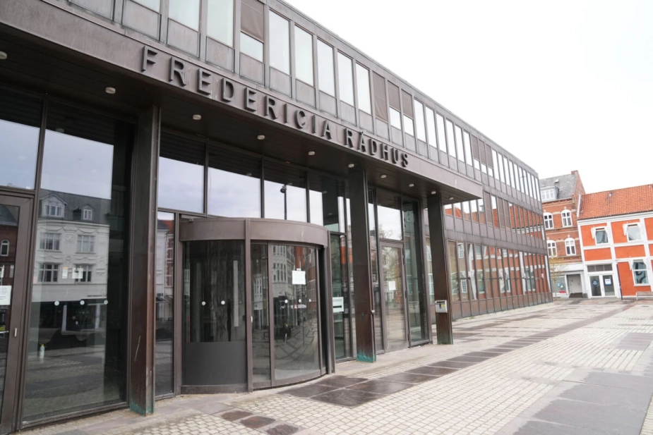 Årets budgetaftale i Fredericia blev indgået i fredags uden Socialdemokratiet. Borgmesterpartiet er som det eneste parti ikke med i forliget.
