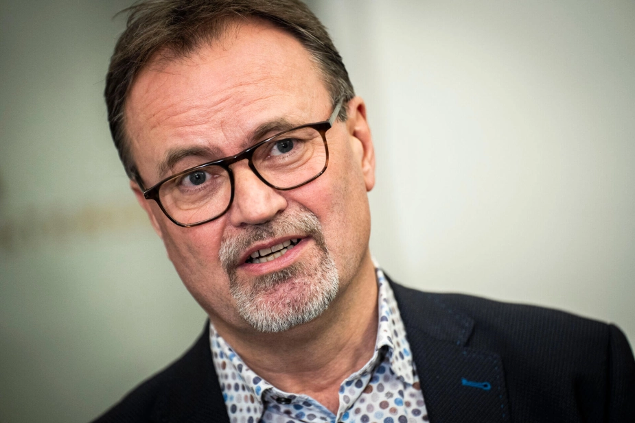Gordon Ørskov Madsen glæder sig over tendensen i årets budgetforlig. "Der er mange kommuner, der bruger ordene at 'investere i folkeskolen'. Det er som om, det er gået op for nogle, at sparer man på folkeskolen, så kommer der en regning på et tidspunkt," siger lærerforeningsformanden til Folkeskolen.