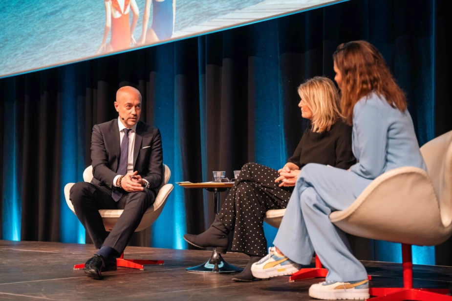 Miljøminister Magnus Heunicke (S) tilskyndede kommunerne til at finde store arealer til skovrejsning, da han i torsdags talte på KL's klima- og miljøtopmøde.