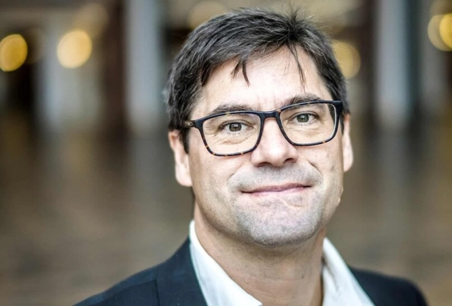 Hosea Dutschke er ny kommunaldirektør i Odder Kommune pr. 1. oktober. Han var tidligere ældredirektør i Aarhus.