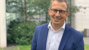 Hvor bliver den nationale rekrutterings- og fastholdelsesstrategi for sosu'er af?
