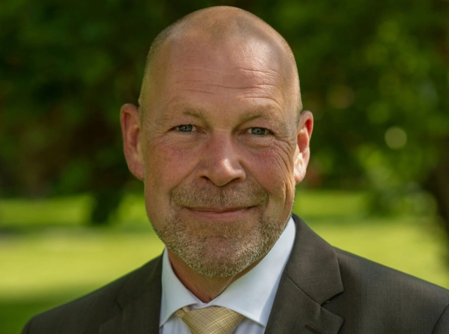 Langeland Kommune reducerer udgifterne i 2027 med 24,3 millioner kroner. På fotoet ses borgmester Jørgen Nielsen (K).