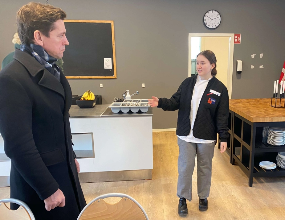 Beskæftigelsesminister Kaare Dybvad Bek på besøg hos TAMU.