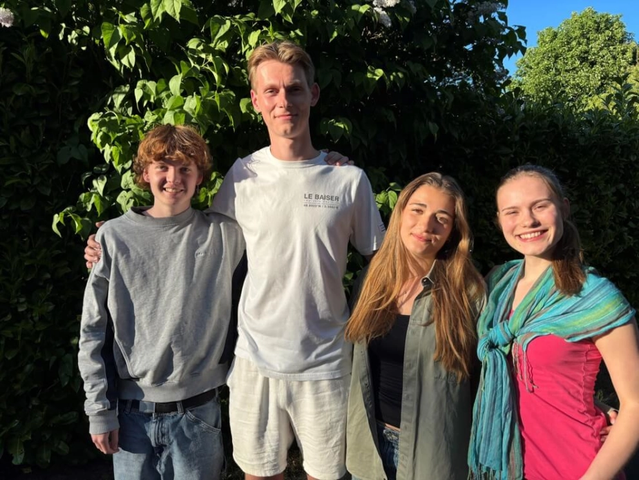 Frederik Kock-Andersen, Simon Wesselhoff, Adelina Munck Ahmetaj og Esther Ljørring Toldam er nye valgambassadører i Furesø Kommune.