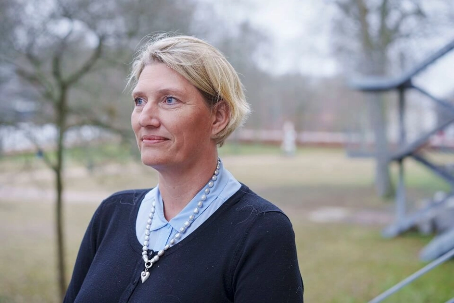 Borgmester Karina Vincentz i Odsherred Kommune er lettet over budgetforlig, der blandt andet skal håndtere en større skandalesag i fjernvarmeselskab, som kommunen nu har overtaget styringen af.