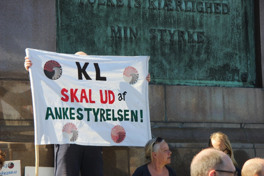 Ankestyrelsen og Social- og Boligstyrelsen har i samarbejde med Odsherred, Frederikssund og Norddjurs kommuner udviklet et redskab, som kommuner kan benytte til systematisk at arbejde med ledelsestilsyn på både børne- og voksenhandicapområde.